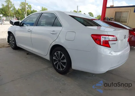 2014 Toyota Camry L z USA, uszkodzony, nr VIN 4T1BF1FK5EU742895